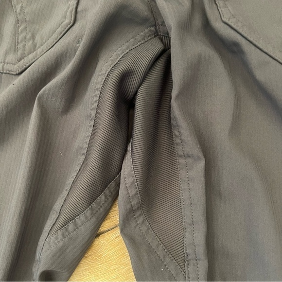 KOILITE gunmetal gray scrub pants, M, moisture wicking, pockets, comfortable. - Picture 16 of 16